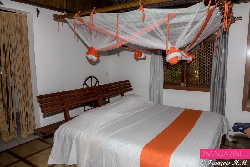 Ambre et Raïssa au Lodge-Hôtel Palmarium à Madagascar