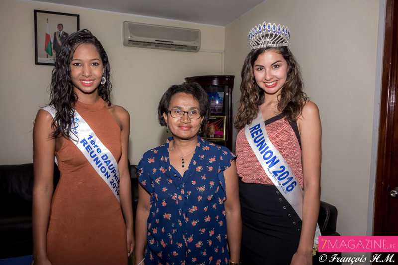 Ambre N'Guyen et Raïssa Cadarsi au Ministère du Tourisme de Madagascar Ambre N'Guyen et Raïssa Cadarsi au Ministère du Tourisme de Madagascar