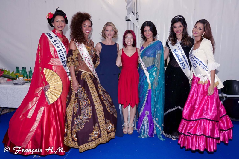 Défilé des candidates Miss France 2017 à Saint-Pierre