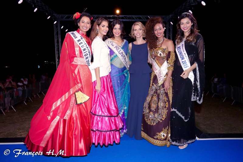 Défilé des candidates Miss France 2017 à Saint-Pierre