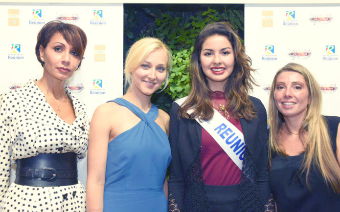 Angélique, Maya, Ambre, et une amie de Maya