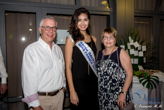 Miss Réunion à la "Swaré Kréol" de l'IAE