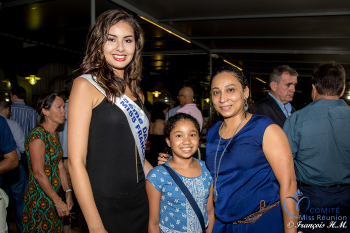 Miss Réunion à la "Swaré Kréol" de l'IAE