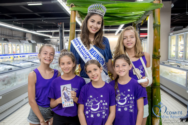 Avec Les Sirènes de l'Ouest, club de natation synchronisée Avec Les Sirènes de l'Ouest, club de natation synchronisée