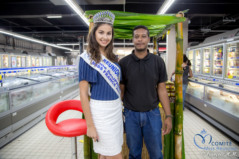 Ambre avec Soleil Réunion au Super U de Saint-Paul Ambre avec Soleil Réunion au Super U de Saint-Paul