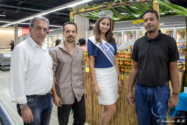 Ambre avec Soleil Réunion au Super U de Saint-Paul Ambre avec Soleil Réunion au Super U de Saint-Paul