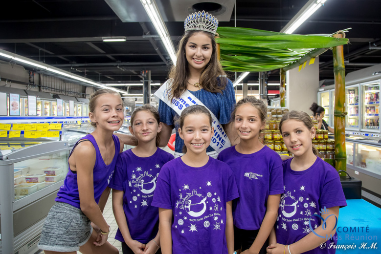 Ambre avec Soleil Réunion au Super U de Saint-Paul Ambre avec Soleil Réunion au Super U de Saint-Paul