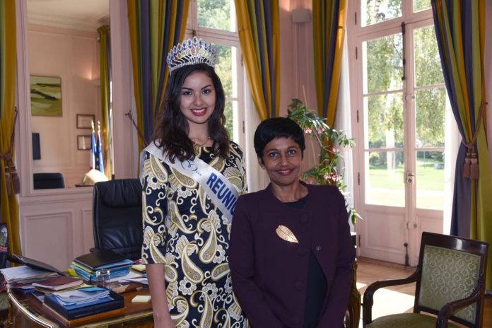 Ambre N'guyen avec Ericka Bareigts, Ministre des Outre-Mer