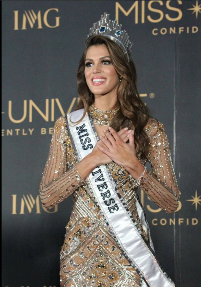 Iris sera de retour dans son pays pour quelques jours seulement... Iris sera de retour dans son pays pour quelques jours seulement...