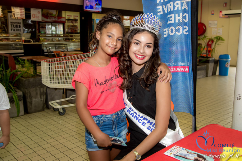 Ambre N'guyen avec Soleil Réunion au Score du Port Ambre N'guyen avec Soleil Réunion au Score du Port