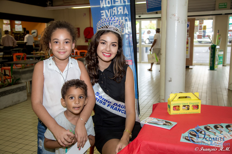 Ambre N'guyen avec Soleil Réunion au Score du Port Ambre N'guyen avec Soleil Réunion au Score du Port