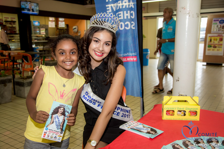 Ambre N'guyen avec Soleil Réunion au Score du Port Ambre N'guyen avec Soleil Réunion au Score du Port