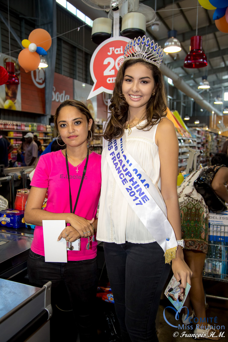 Ambre avec Soleil Réunion au Leclerc de Bras Panon Ambre avec Soleil Réunion au Leclerc de Bras Panon