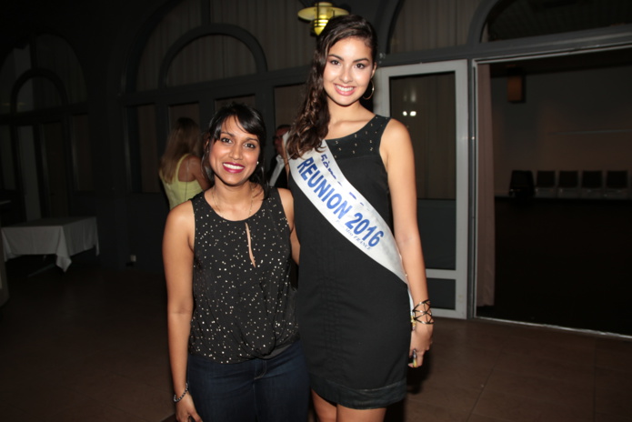 Sabrina, ex-Miss India Réunion, et Ambre Sabrina, ex-Miss India Réunion, et Ambre