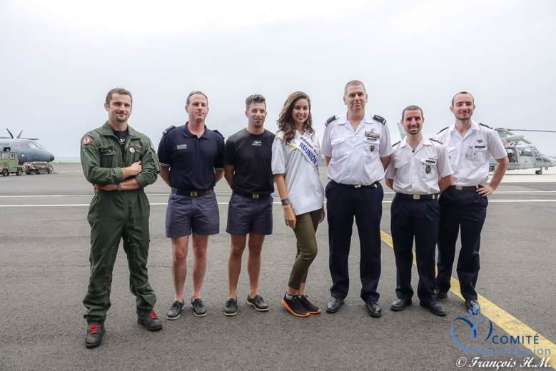 Miss Réunion avec les marmailles 1000 Sourires au DA 181 Miss Réunion avec les marmailles 1000 Sourires au DA 181