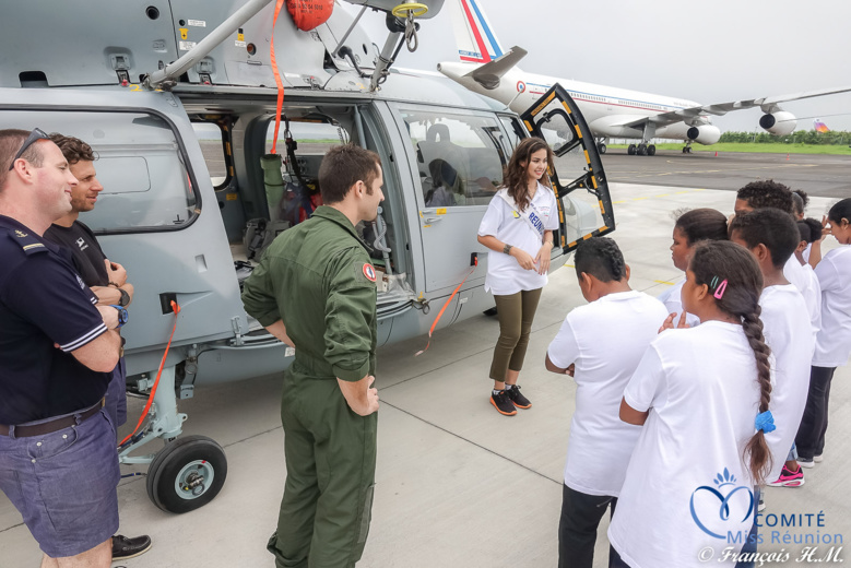 Miss Réunion avec les marmailles 1000 Sourires au DA 181 Miss Réunion avec les marmailles 1000 Sourires au DA 181