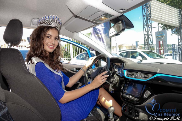 Un intérieur bien fini... Un intérieur bien fini...