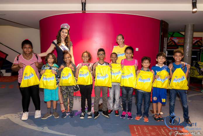 Tapis rouge à Cambaie pour les marmailles et Miss Réunion