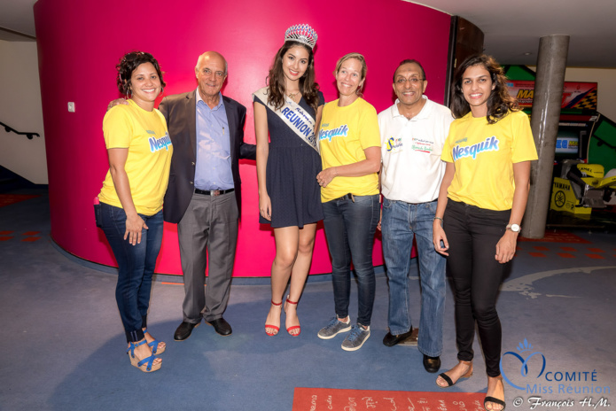 Tapis rouge à Cambaie pour les marmailles et Miss Réunion