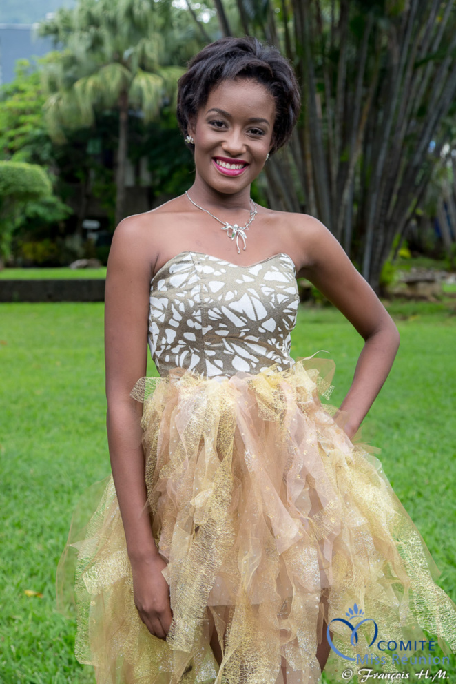 7. Aechat Kamar, 20 ans, 1,74 m, Sainte-Clotilde, En Bac Pro Hôtesse d’accueil 7. Aechat Kamar, 20 ans, 1,74 m, Sainte-Clotilde, En Bac Pro Hôtesse d’accueil