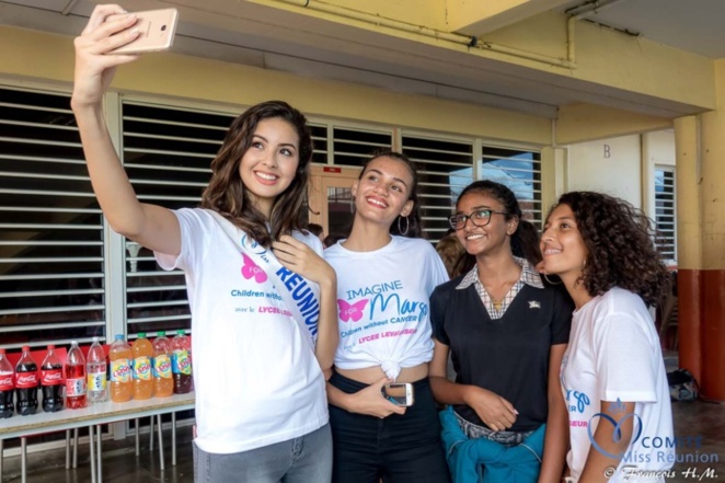 Ambre N'guyen au Lycée Levavasseur contre le cancer des enfants