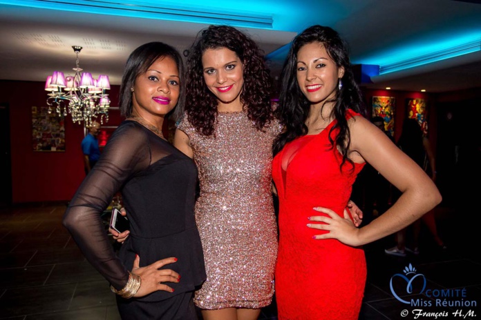 Natasha Basson, assistante de direction à La Poste, Vanille M'doihoma et Wendy Robert