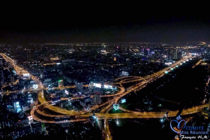 Les 12 candidates au Baiyoke Sky Tower de Bangkok