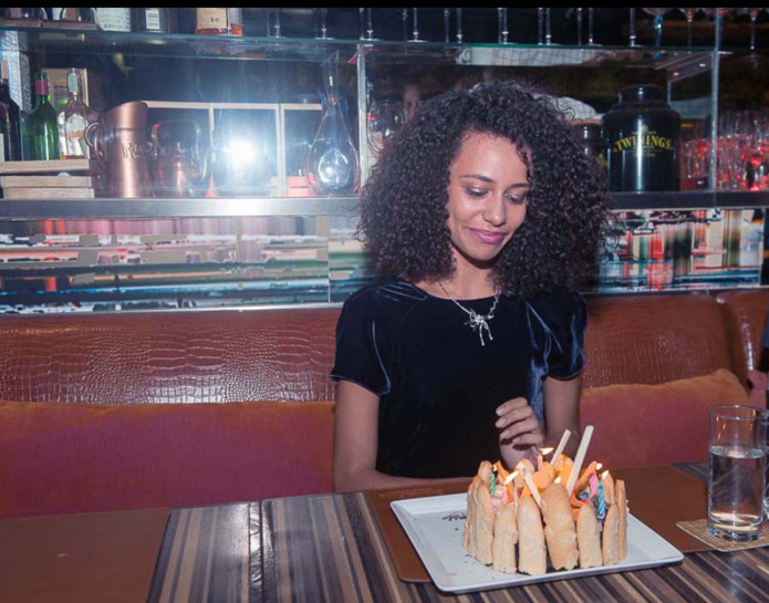 Lyna a eu droit à son gâteau d'anniversaire...