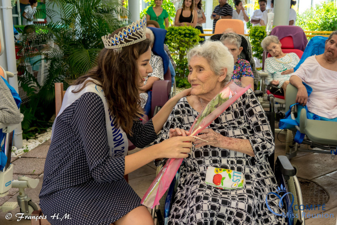Une Miss Réunion engagée et à l'écoute... Une Miss Réunion engagée et à l'écoute...
