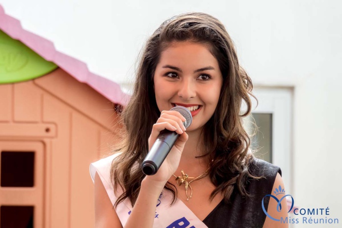 Ambre N'guyen, marraine de Sourire de l'Enfant