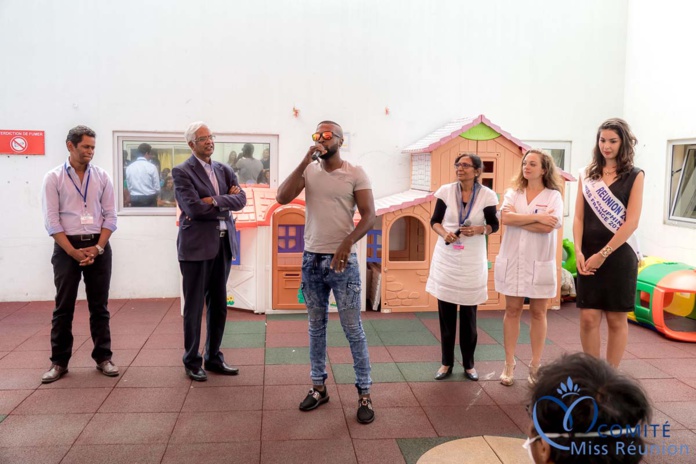 Miss Réunion fête la musique avec les enfants au CHU Miss Réunion fête la musique avec les enfants au CHU