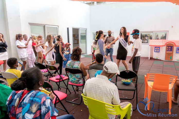 Miss Réunion fête la musique avec les enfants au CHU Miss Réunion fête la musique avec les enfants au CHU