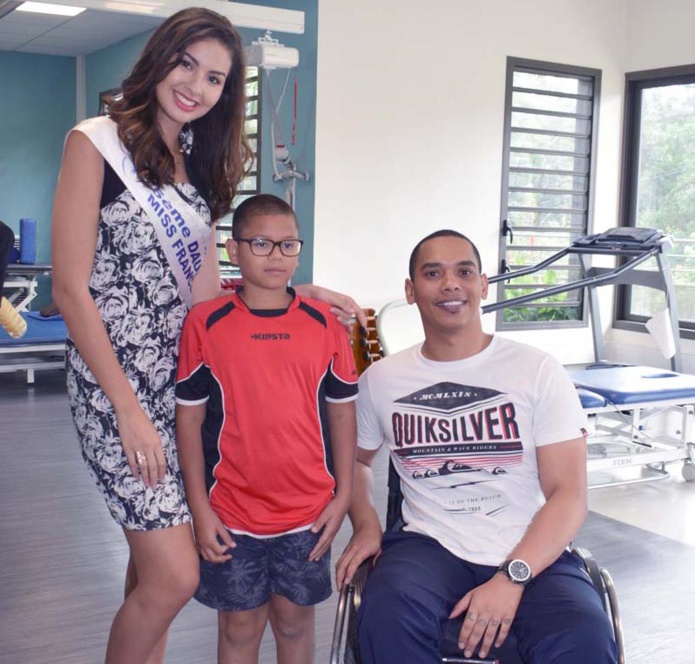 Miss Réunion à l'Hôpital du Tampon pour les Olympiades Miss Réunion à l'Hôpital du Tampon pour les Olympiades