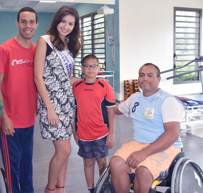 Miss Réunion à l'Hôpital du Tampon pour les Olympiades