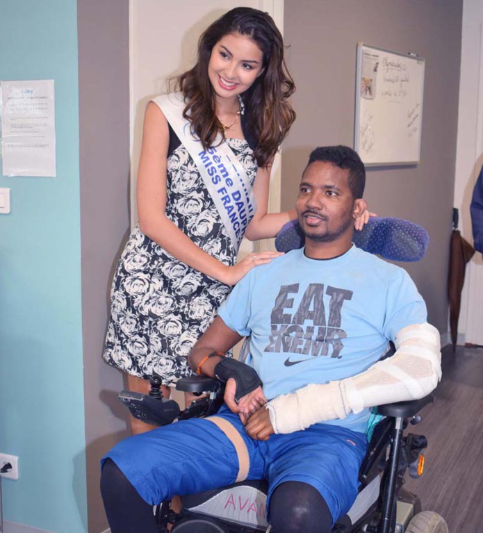 Miss Réunion à l'Hôpital du Tampon pour les Olympiades Miss Réunion à l'Hôpital du Tampon pour les Olympiades