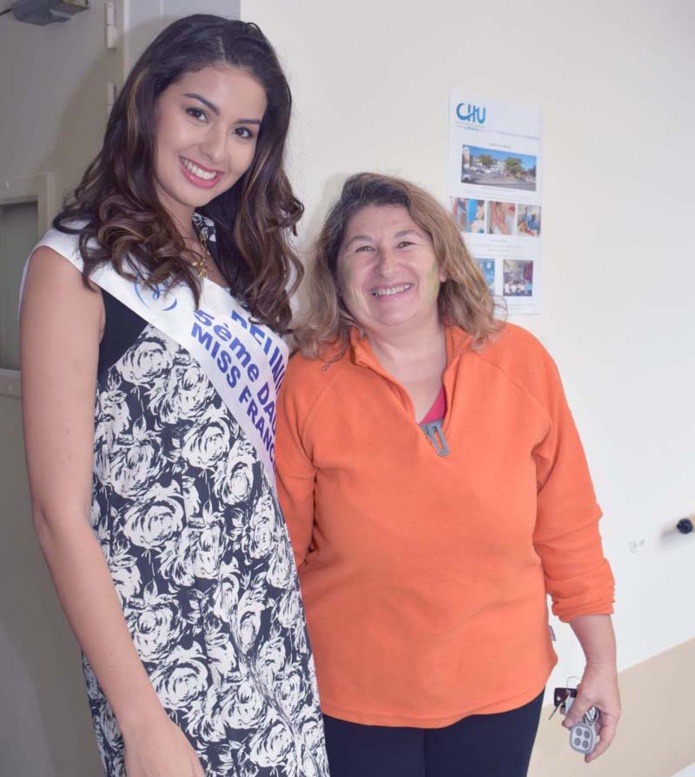 Miss Réunion à l'Hôpital du Tampon pour les Olympiades Miss Réunion à l'Hôpital du Tampon pour les Olympiades
