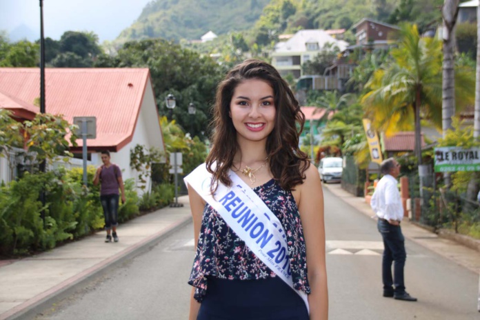 Dans les rues de l'Entre Deux, une bien jolie commune Dans les rues de l'Entre Deux, une bien jolie commune