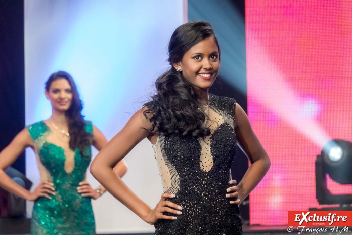 Naïma Sinazie-Modely Naïma Sinazie-Modely