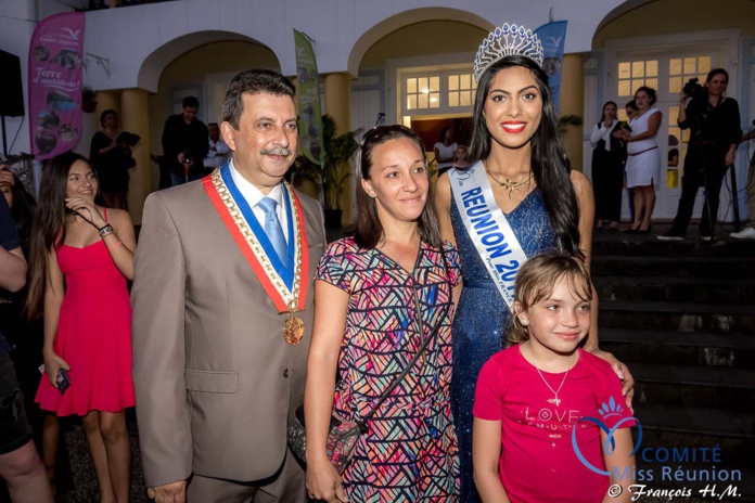 Audrey Chane Pao Kan nommée Citoyenne d'honneur de Saint-Joseph Audrey Chane Pao Kan nommée Citoyenne d'honneur de Saint-Joseph