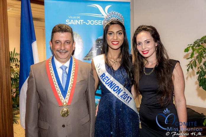 Audrey Chane Pao Kan nommée Citoyenne d'honneur de Saint-Joseph Audrey Chane Pao Kan nommée Citoyenne d'honneur de Saint-Joseph