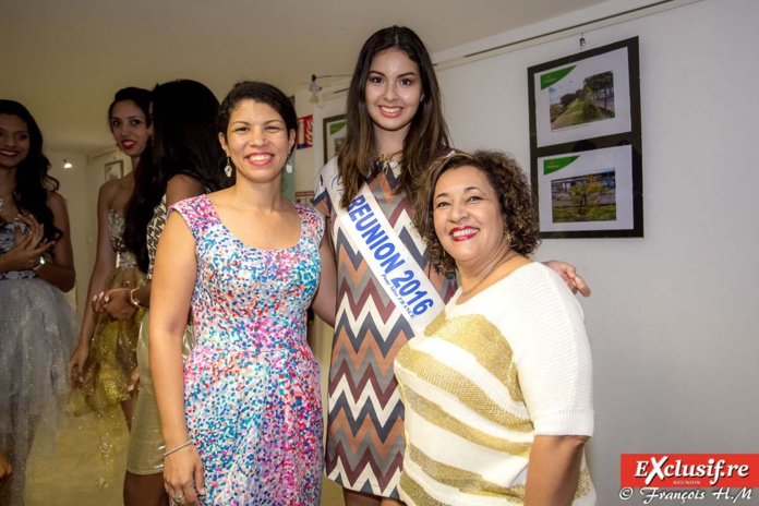 Café Citoyen à La Possession avec les 12 candidates Café Citoyen à La Possession avec les 12 candidates