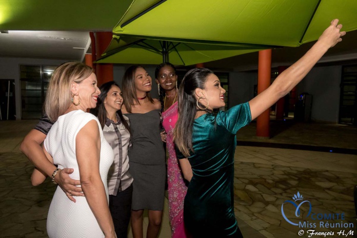 Miss Réunion 2017 et ses dauphines à la soirée Ekwalis