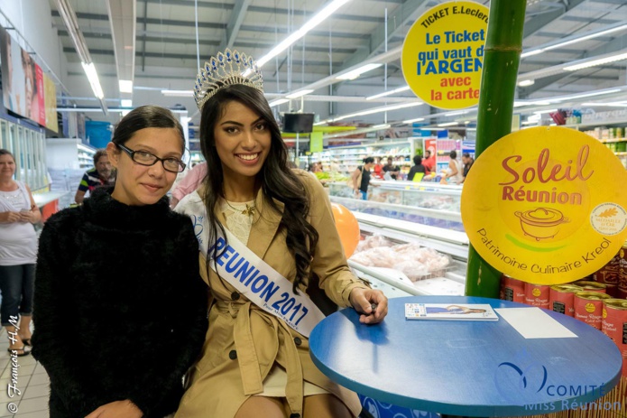 Audrey Chane Pao Kan en dédicaces Saint-Benoît