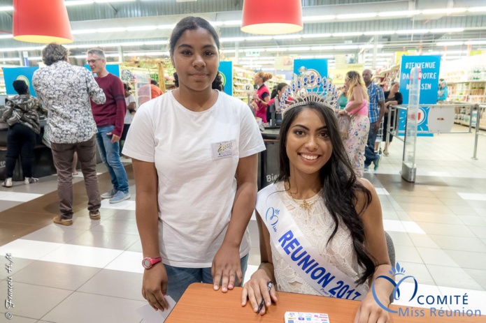 Audrey Chane Pao Kan en dédicaces à Saint-André: photos