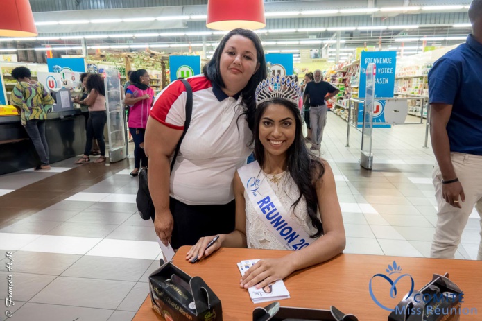 Audrey Chane Pao Kan en dédicaces à Saint-André: photos