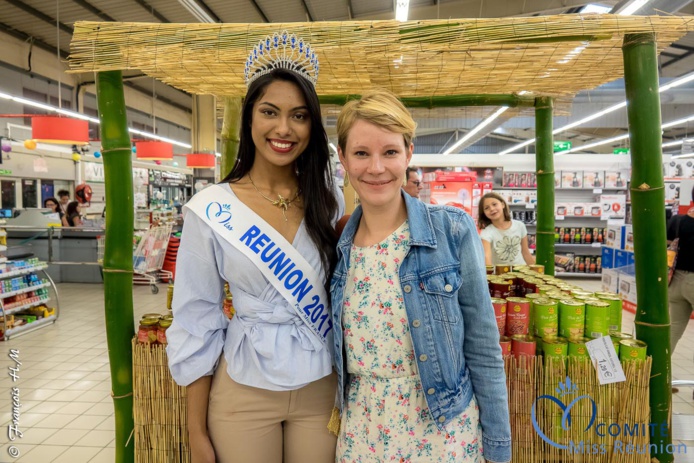 Miss Réunion 2017 en dédicaces à l'Étang-Salé