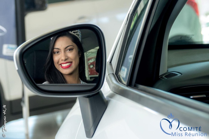 Miss Réunion a reçu les clés de son Opel Crossland X