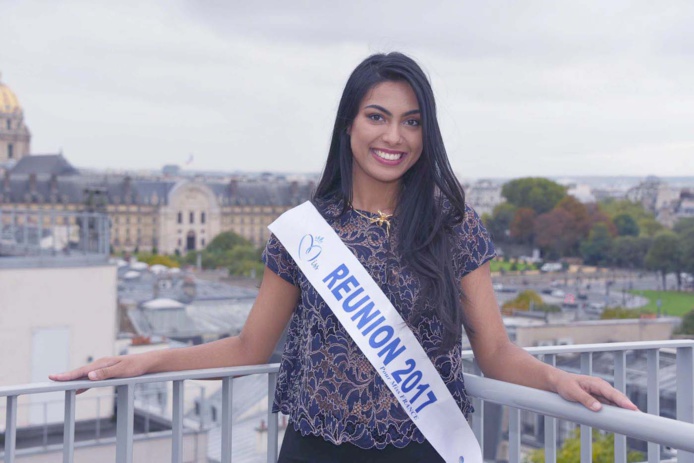 Sur le toit de l'immeuble qui abrite les bureaux des députés Sur le toit de l'immeuble qui abrite les bureaux des députés