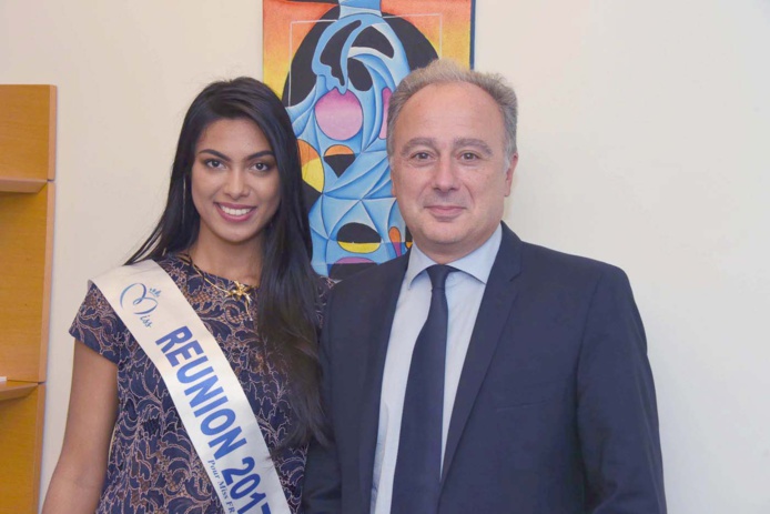 Avec le collaborateur de David Lorion
