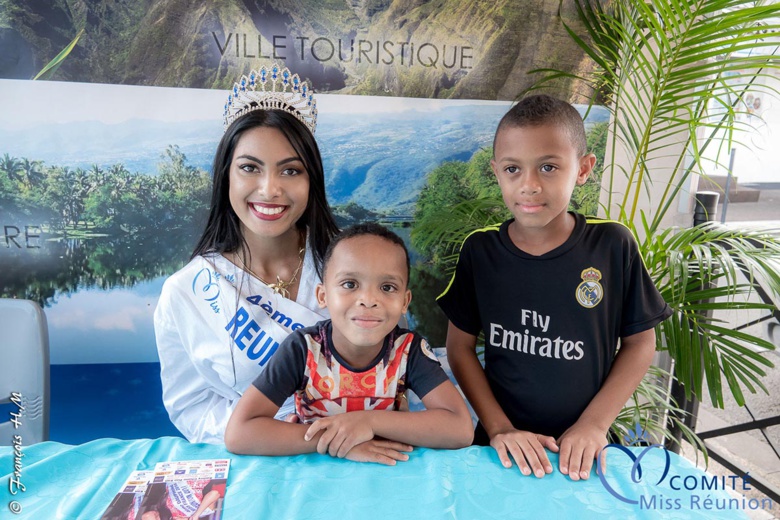 Audrey Chane Pao Kan dans les rues de Saint-Paul Audrey Chane Pao Kan dans les rues de Saint-Paul